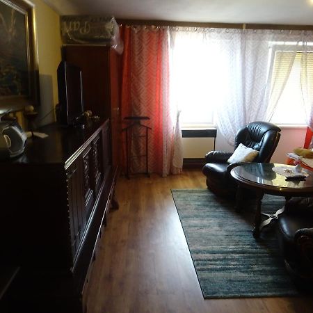 Milanna Daire Břeclav Dış mekan fotoğraf